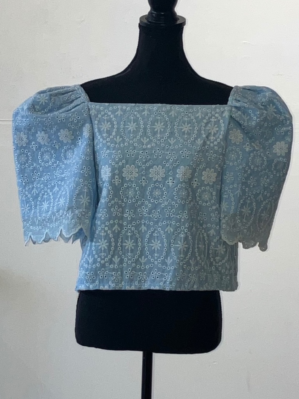 Light Blue Eyelet Puff Sleeve Crop Top